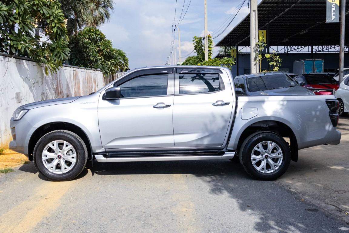 Isuzu Dmax Cab4 Hilander 1.9Z A/T 2023 *RK2052*